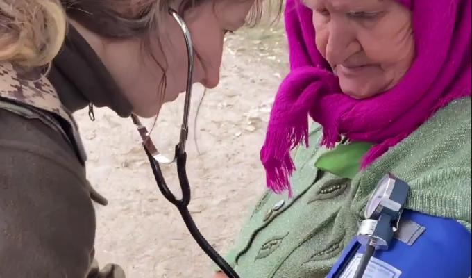 Жителям звільнених сіл Луганщини організували медичний огляд та забезпечили їх ліками, – Артем Лисогор