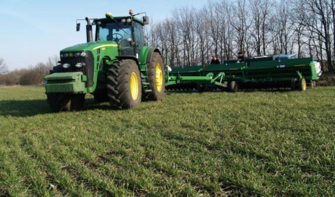 Проаналізовано етапи підготовки та організацію весняно-польових робіт на Луганщині 