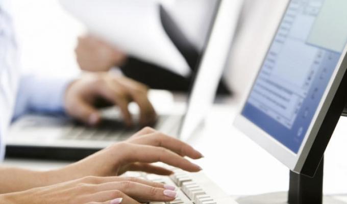 Землевпорядники Луганщини надали населенню більше 77 тисяч адмінпослуг