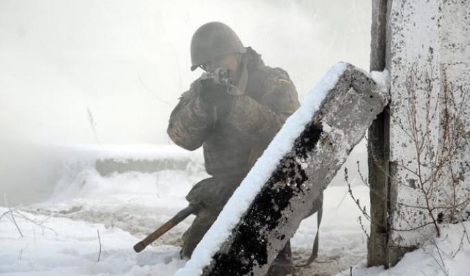 Новини АТО: В Луганській області російсько-окупаційні війська не припиняють обстріли