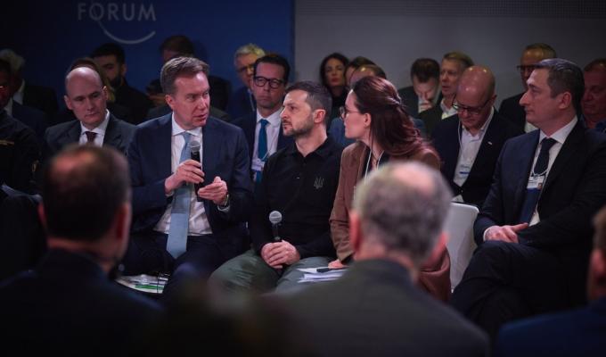 У Давосі Президент обговорив із топменеджерами та власниками американських і європейських компаній інвестиції в Україну