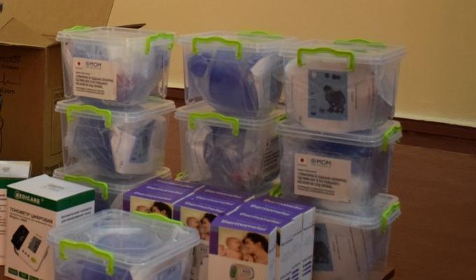 Для КПВВ на Луганщині передане медичне обладнання від міжнародних організацій