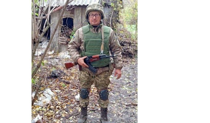 Луганчани – незламні. Олександр Золотарьов із Попасної після тяжкого поранення знову повернувся на службу. 