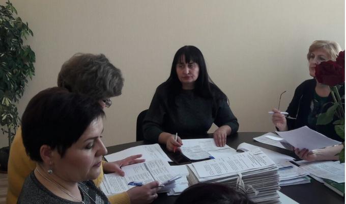 На Луганщині триває робота по заміні посвідчень чорнобильцям