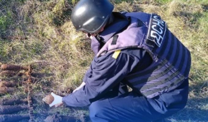 Піротехніками області вилучено 86 вибухонебезпечних предметів