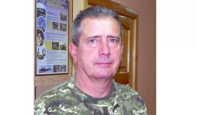 Сергій Гайдай привітав начальника обласного ліцею з посиленою військово-фізичною підготовкою Валерія Ємбакова із присвоєнням звання бригадного генерала