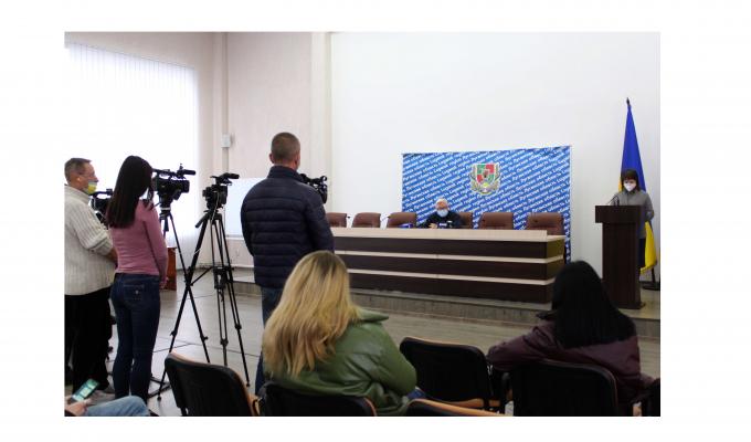 Захворілих на коронавірус із COVID-сертифікатами перевірятимуть на наявність щеплення