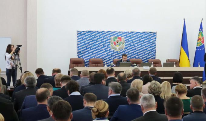 Сергій Гайдай доручив завершити розробку та затвердити плани розвитку госпітальних округів Луганщини