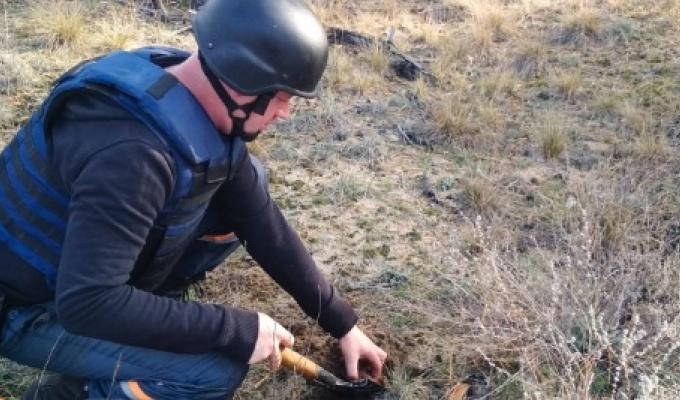 Піротехніками в області вилучено 15 вибухонебезпечних предметів