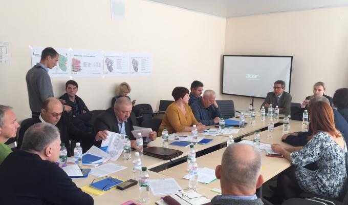 Триває обговорення моделей адміністративно-територіального устрою Луганської області