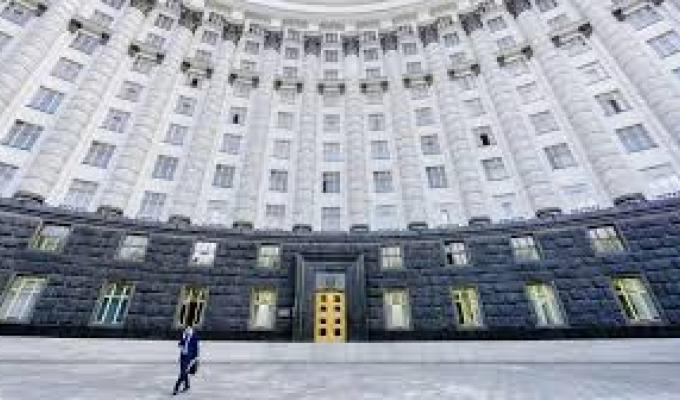 Всі соцвиплати під час карантину люди отримуватимуть за графіком