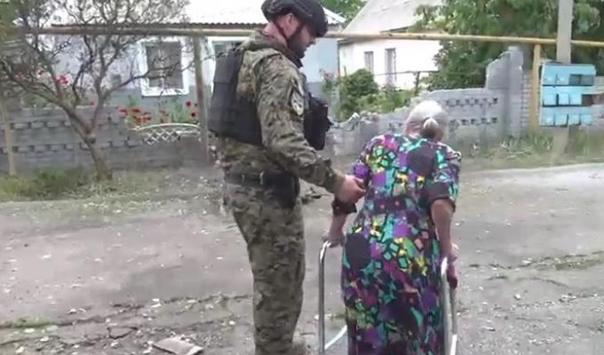 Евакуйовані ще 52 жителя Лисичанська та Привілля, - Сергій Гайдай