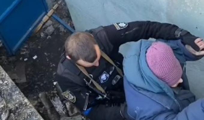 Із Сєвєродонецька евакуювали двох маломобільних жінок: поліцейські розшукували по підвалах їх декілька днів, – Сергій Гайдай