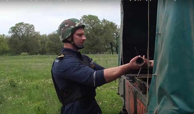 Піротехніками на Луганщині вилучено дві одиниці вибухонебезпечних предметів