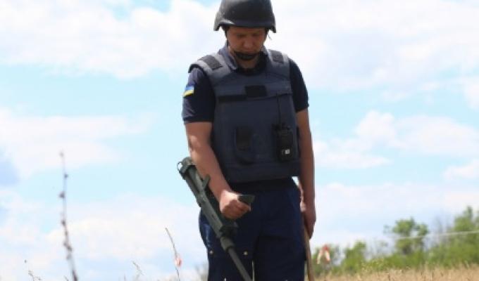 Піротехніками на Луганщині вилучено 32 одиниці вибухонебезпечних предметів