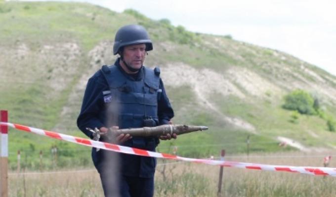 Піротехніками на Луганщині вилучено 29 одиниць вибухонебезпечних предметів