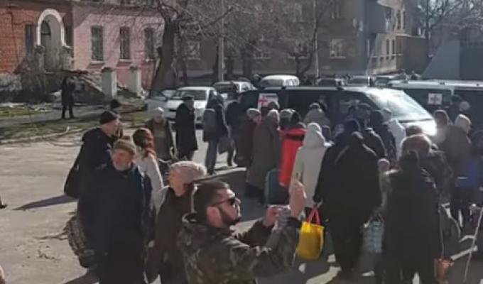 Перші 25 людей евакуйовані сьогодні з Рубіжного, - Сергій Гайдай