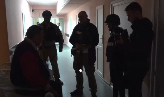 В сєвєродонецькій лікарні перебувають близько 15 пацієнтів, щодоби госпіталізують до трьох осіб, – Сергій Гайдай