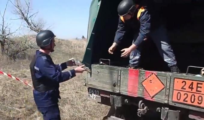 Піротехніками на Луганщині вилучено 13 одиниць вибухонебезпечних предметів 