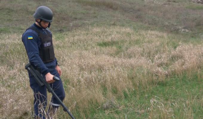 Піротехніками на Луганщині вилучено три одиниці вибухонебезпечних предметів