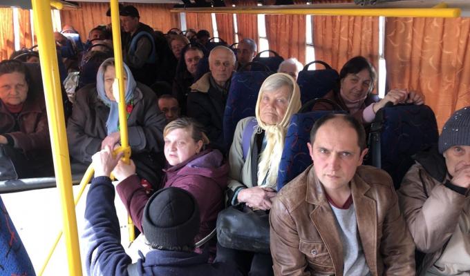 Більше 220 осіб вже виїхали сьогодні із Гірського, Рубіжного, Лисичанська та Сєвєродонецька, - Сергій Гайдай