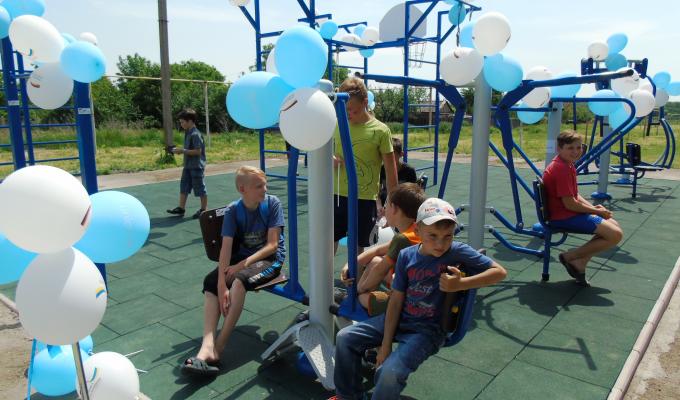 Новий спортивний майданчик відкрили у Попаснянській школі 