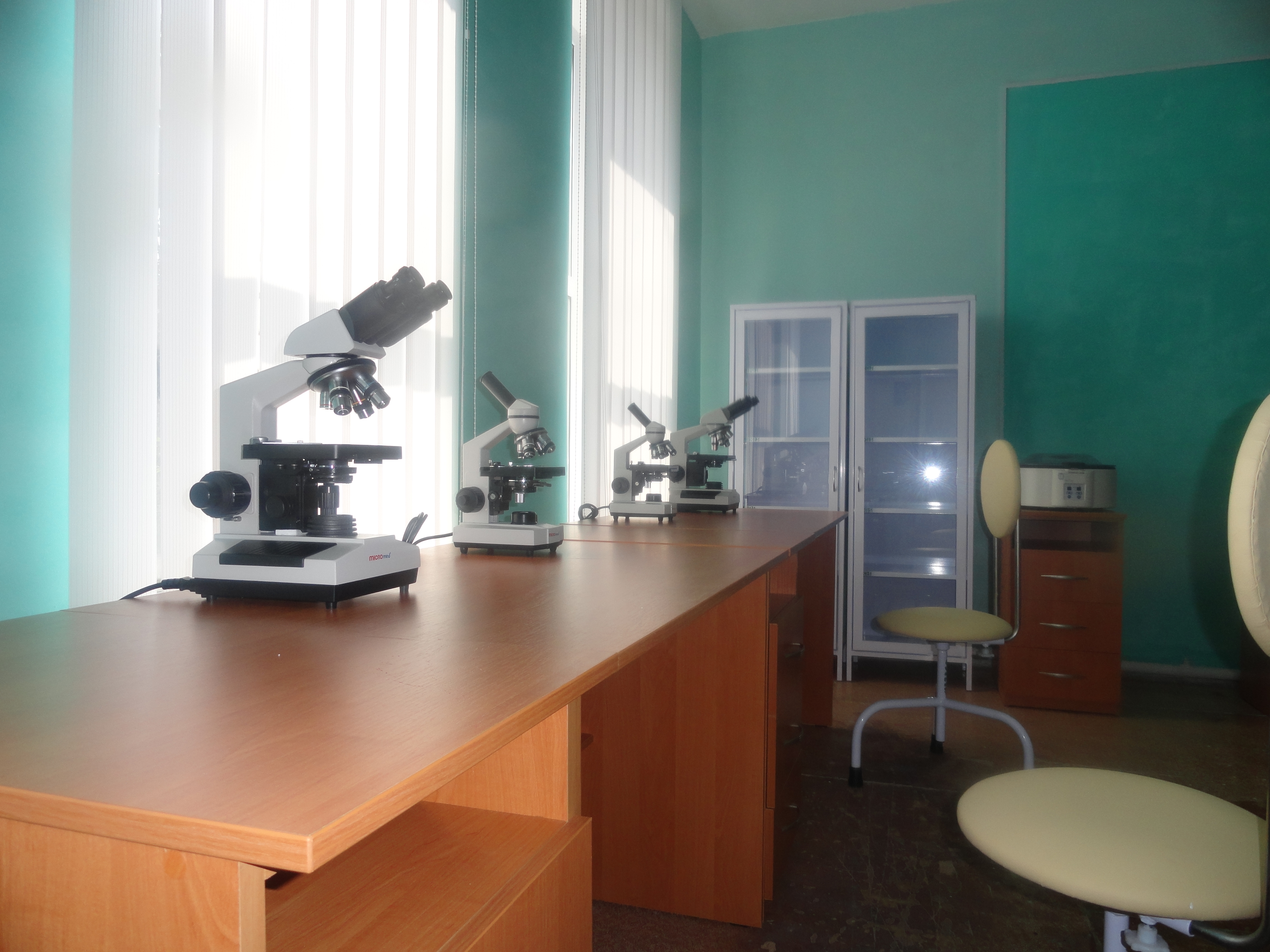 За кошти обласного бюджету для Луганського обласного центру з профілактики та боротьби зі СНІД закуплено нове обладнання