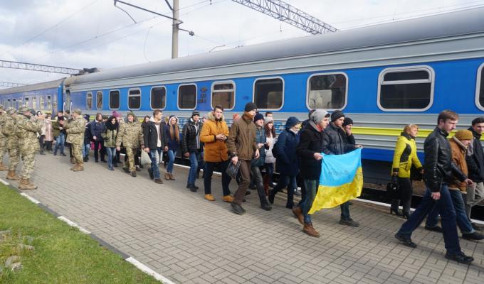 Потяг Єднання України «Труханівська Січ» знов їде до Луганської області