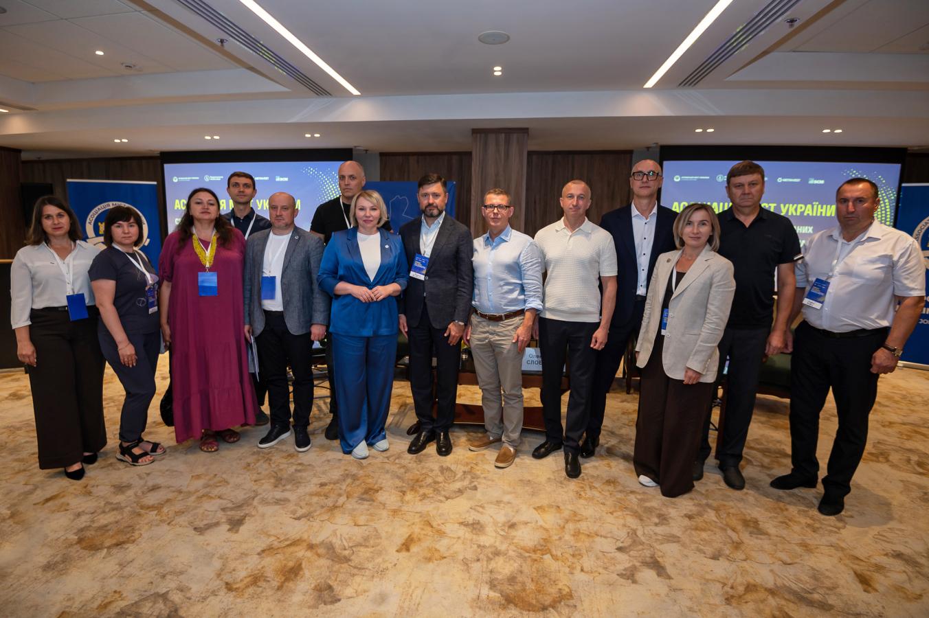 Потрібні механізми забезпечення ВПО житлом, які реально працюватимуть для громад походження, а не лише для приймаючих громад, – Олексій Смирнов на секції Асоціації міст України з розвитку деокупованих та тимчасово окупованих громад