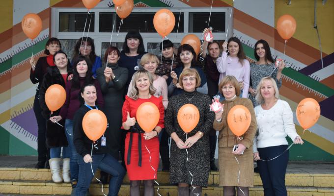 У Попаснянському та Старобільському районах презентовано гру «Бути жінкою»