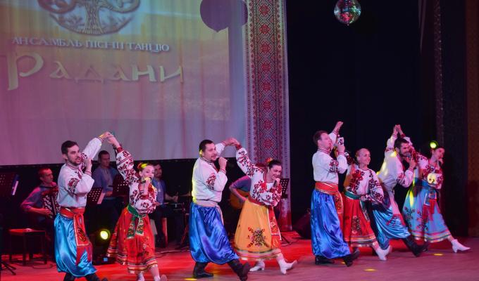 Уперше після карантину відбувся концерт Ансамблю пісні і танцю «Радани»