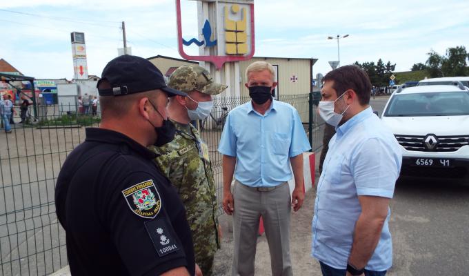 Сергій Гайдай перевірив роботу КПВВ «Станиця Луганська» 