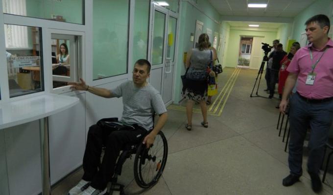 В пенсійному фонді Луганщини відкрили оновлений зал обслуговування громадян