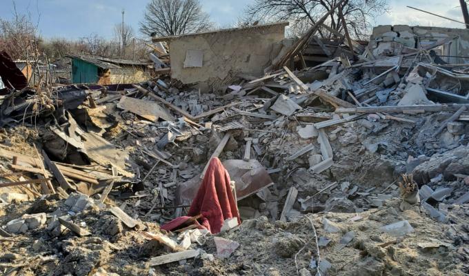 Черговий обстріл Лисичанська – чотири будинки зруйновано, щонайменше троє постраждалих, – Сергій Гайдай