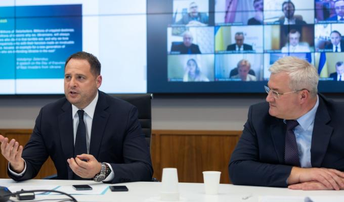 Андрій Єрмак презентував новий інформаційний бюлетень Офісу Президента