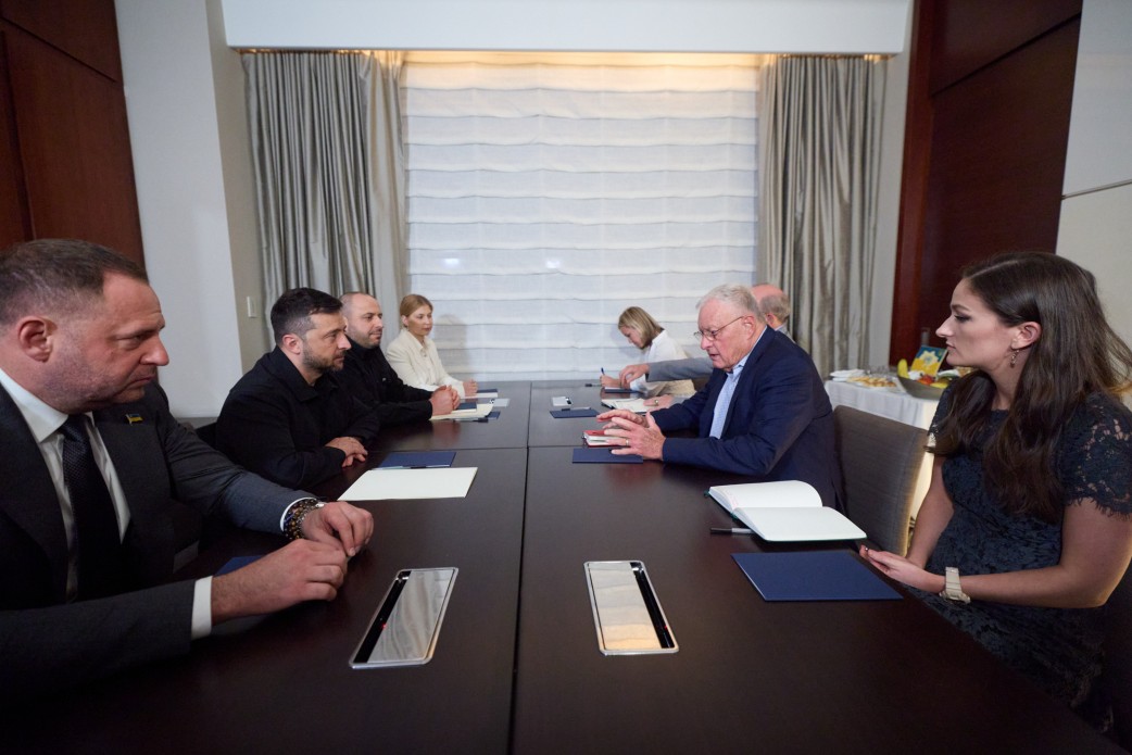 Володимир Зеленський провів зустріч із генералом Кітом Келлогом