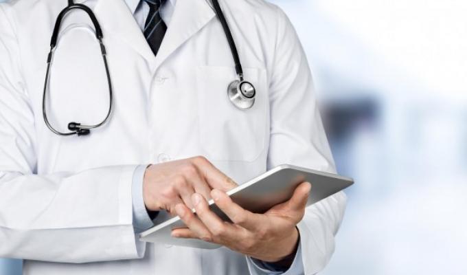 Понад 3500 внутрішньо переміщених медиків працевлаштувалися в заклади охорони здоров'я