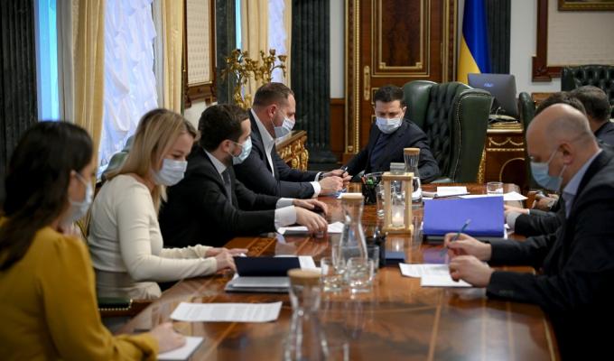 Підприємці мають отримати одноразову матеріальну допомогу до 8 січня – президент 