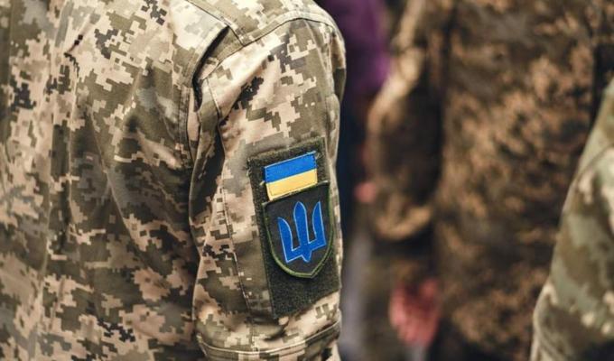 Ще 14 військовослужбовців Сєвєродонецької громади і члени їх сімей отримали матеріальну допомогу з місцевого бюджету