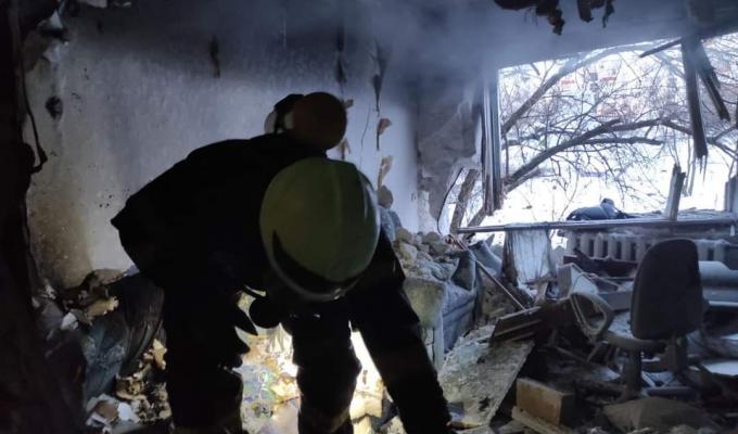 На Луганщині повністю чи частково знеструмлені 36 населених пунктів, без газопостачання – 30. Страждають майже 100 тисяч людей