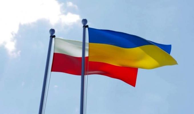 У Польщі опубліковано Закон, який продовжує тимчасовий захист для громадян України