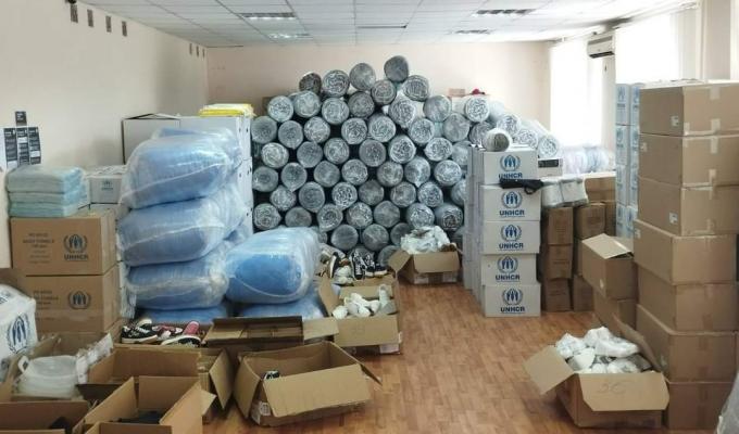 До Корсунь-Шевченківського хабу надійшли комплекти постільної білизни, рушники, ковдри, пледи, гігієнічні та кухонні набори, матраци