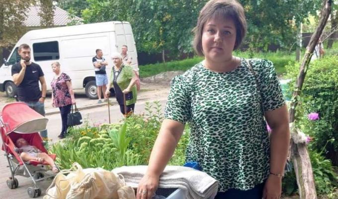 Жителі Луганщини в Черкасах одержали матраци, подушки, постільну білизну, ковдри, посуд