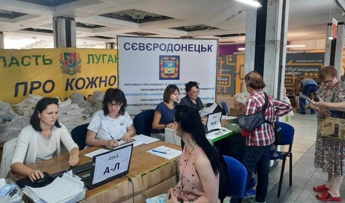 Понад три тисячі жителів Луганщини звернулися по допомогу до хабу Сєвєродонецької громади в Дніпрі у серпні