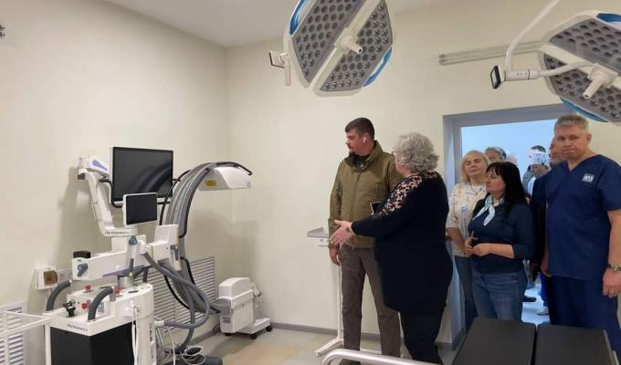 Реанімація, хірургія та реабілітація: відкрили Луганську обласну дитячу клінічну лікарню у Лубнах