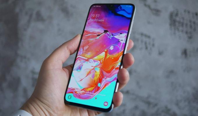 Як і де отримати термінову допомогу у разі відсутності мобільного зв'язку