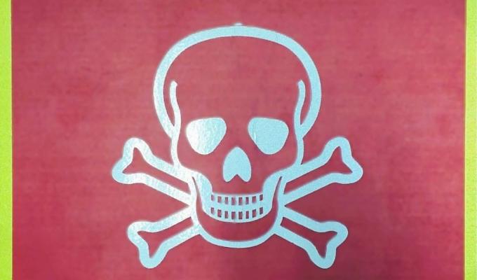 Мінреінтеграції забезпечило 199 прифронтових громад протимінними знаками