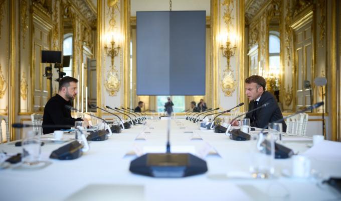 Володимир Зеленський представив деталі Плану перемоги Емманюелю Макрону