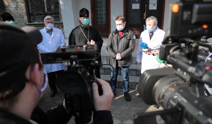 Луганщина отримала додаткові тест-системи від благодійного фонду 