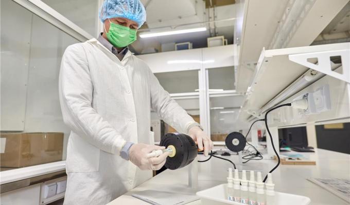 «Мікрохім» з Рубіжного – один із переможців грантових програм проєкту єРобота